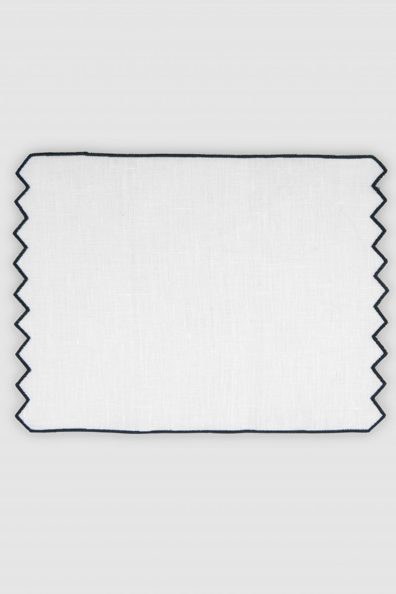 servilleta_cocktal_lino_gernika_black_linen_cocktail_napkin