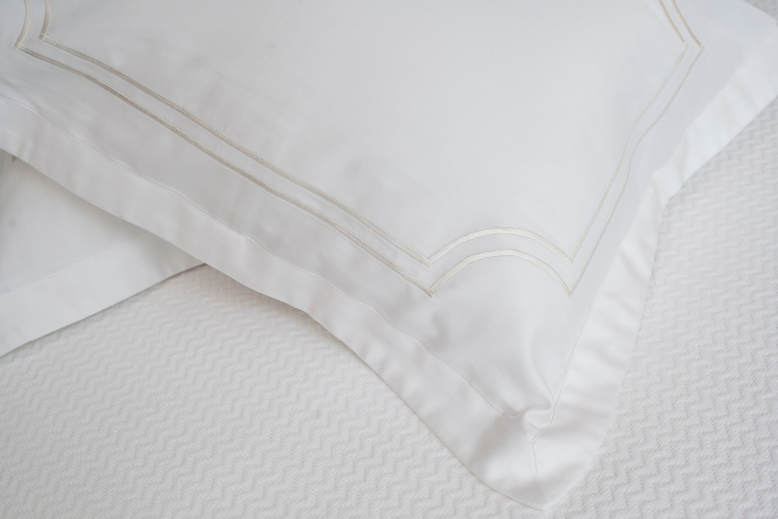 set de cama en algodon saten louise white