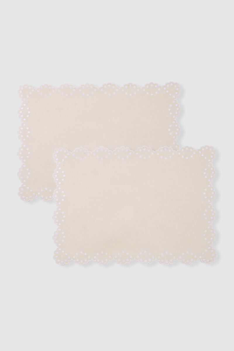 mantel-individual-lino-bordado-bodoques-embroidered-linen-placemat