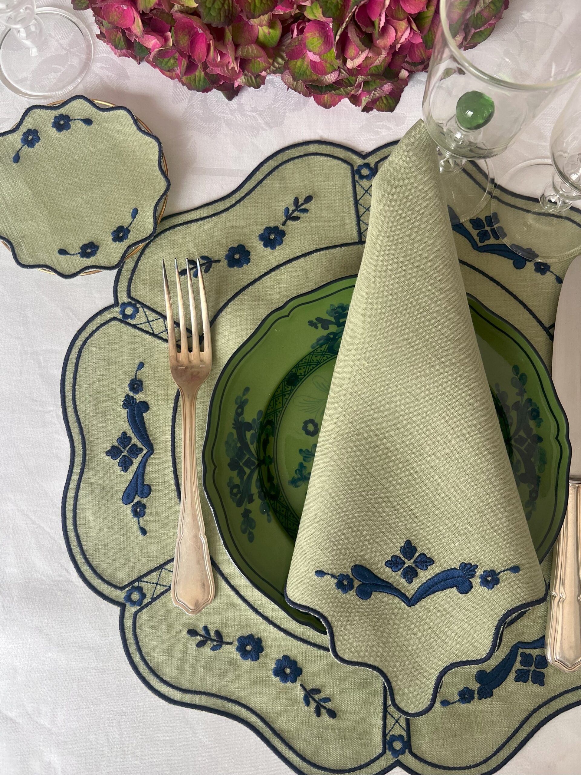 oriente green linen napkin