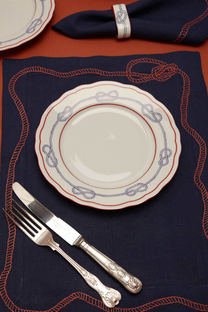 MOLECOT-190923196336